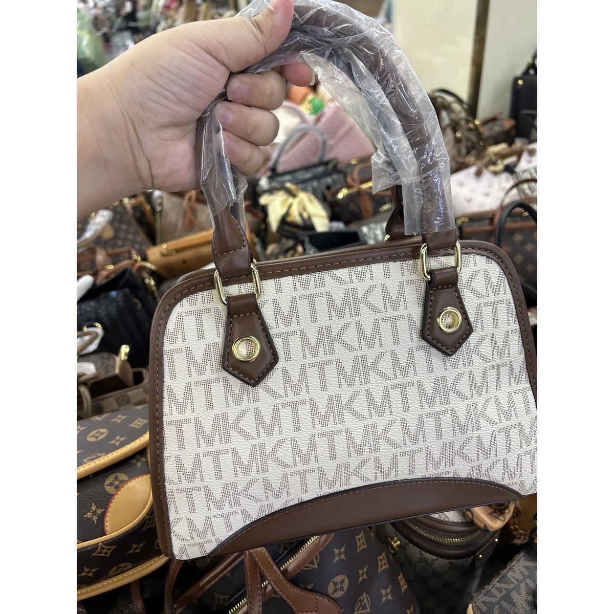 009 Small Structured Top-Handle Bag