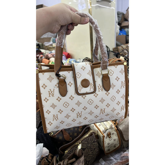 021 Large Light-Color Top-Handle Shopper