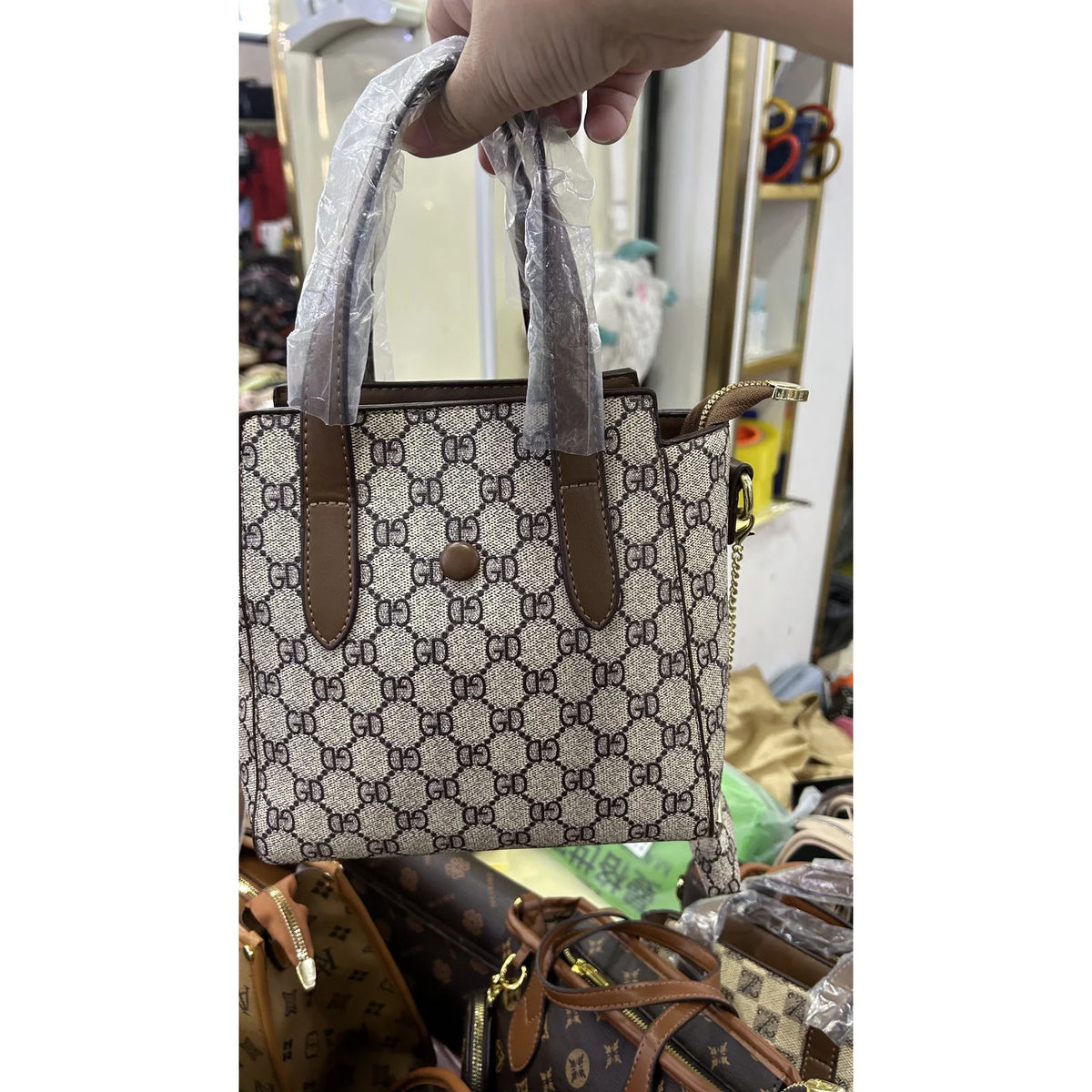 027 Large Patterned Shoulder Shopper