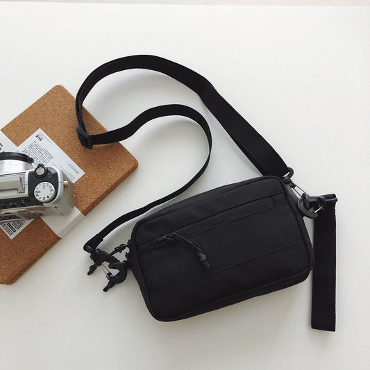 Unisex Lightweight Multi-Pocket Nylon Phone Bag