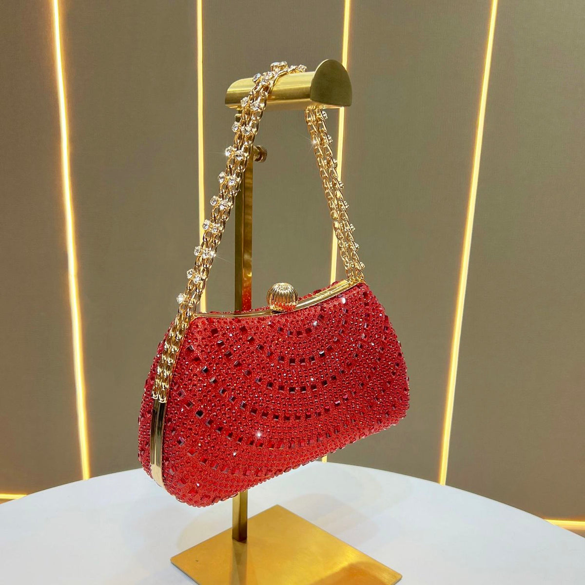 Scalloped Rhinestone Chain Evening Clutch