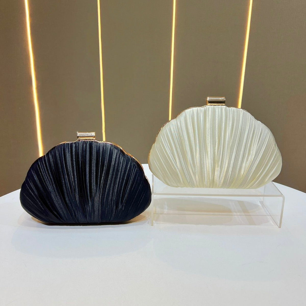 Pleated Shell-Shaped Evening Clutch