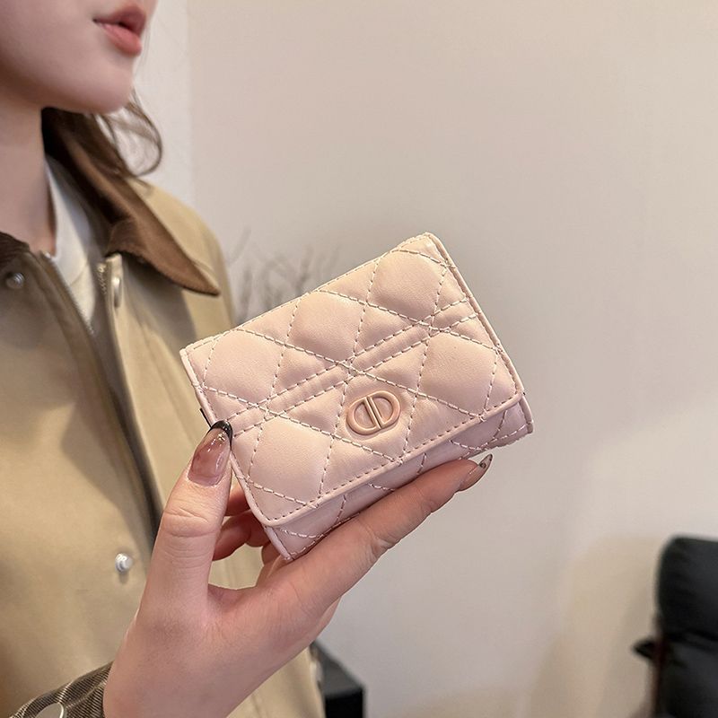 Quilted Folding Card Holder - product view 3