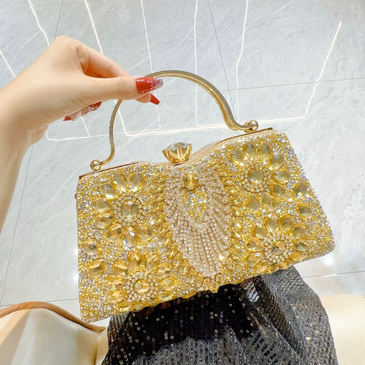 Floral Beaded Frame Evening Bag