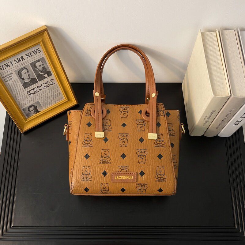 Large-Capacity Retro Printed Commuter Handbag