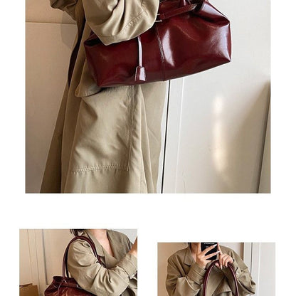 Large-Capacity Shoulder Tote With Magnetic & Zip Closures