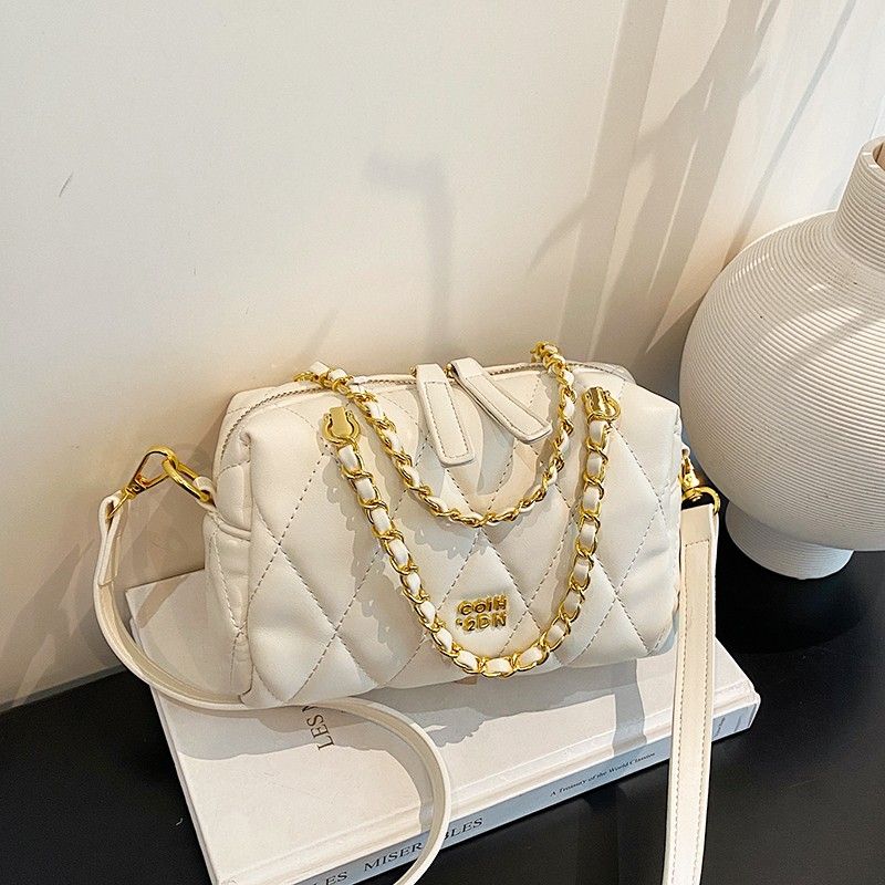 Diamond-Quilted Pillow Bag With Chain Strap