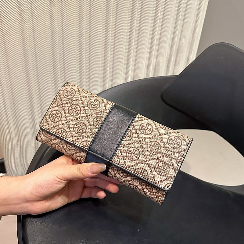 Printed Wallet and Pouch Set - product view 6
