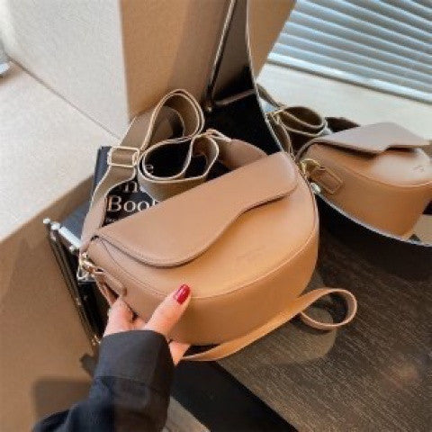 Retro Saddle Underarm Shoulder Bag