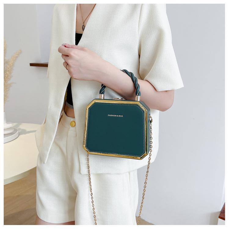 Square Chain Handbag & Underarm Bag