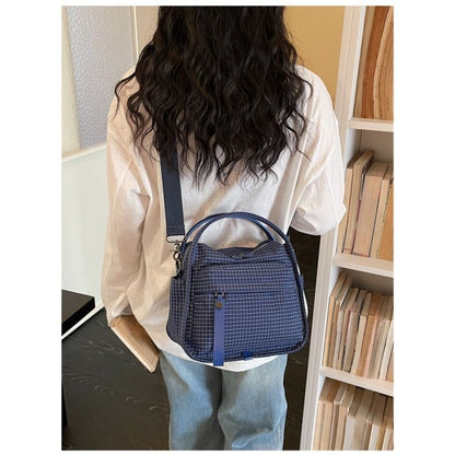 Lightweight Large-Capacity Nylon Commuter Bag