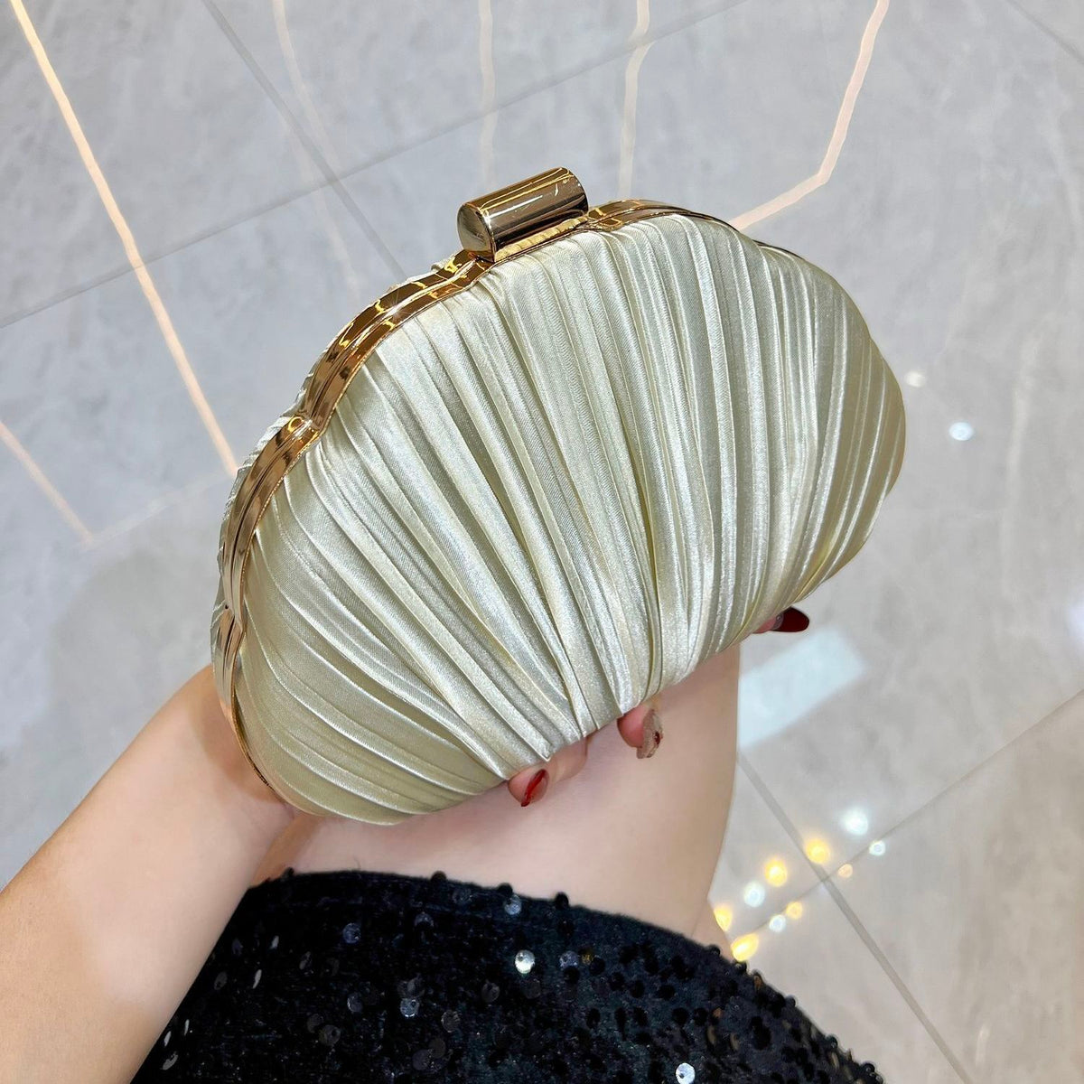 Pleated Shell-Shaped Evening Clutch