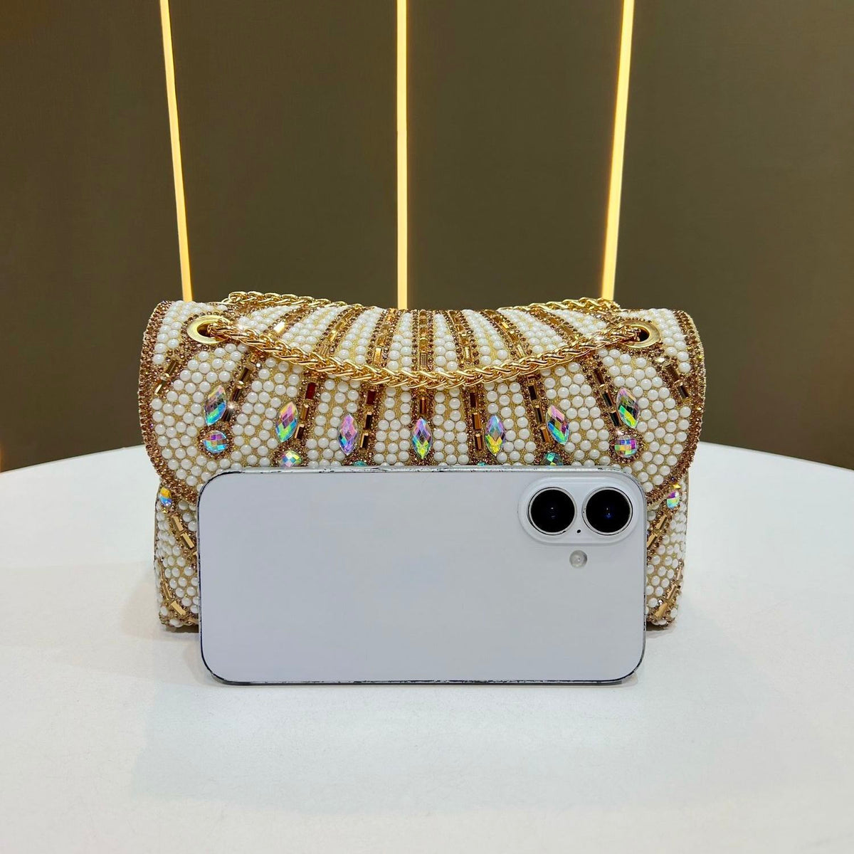Pearl & Crystal Teardrop-Pattern Clutch