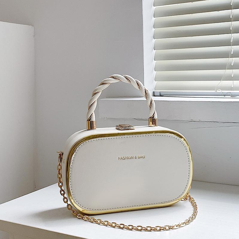 Everyday Shoulder & Crossbody Chain Bag
