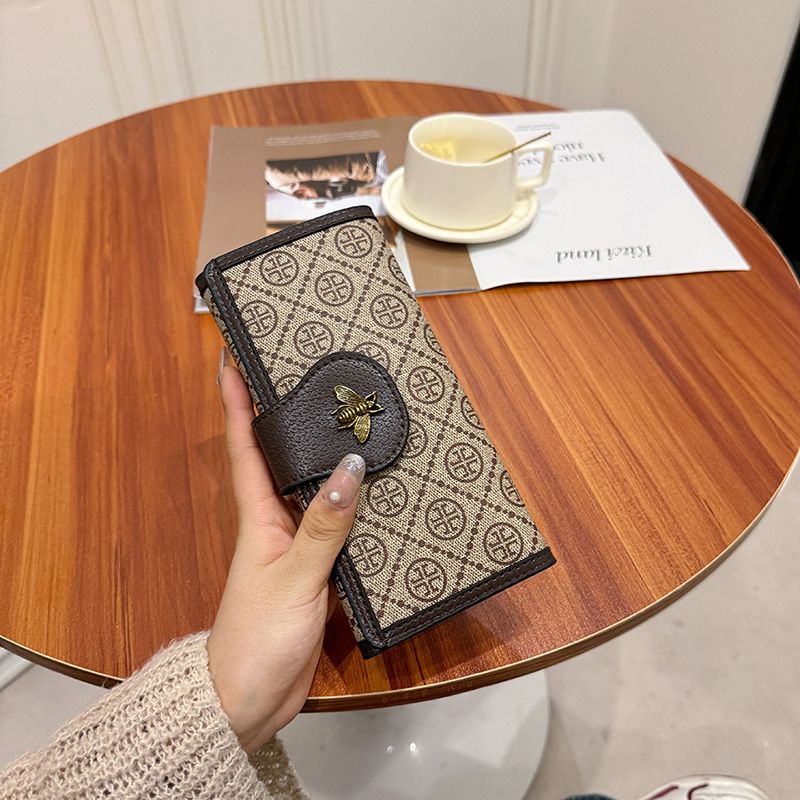 Printed Wallet and Pouch Set - product view 4