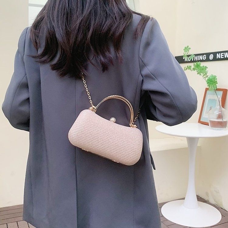 Shimmering Gold-Lock Evening Chain Bag