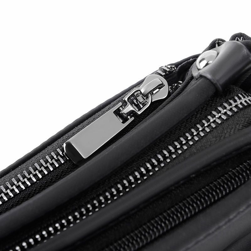 Men's Large-Capacity Pebble-Texture Messenger Bag