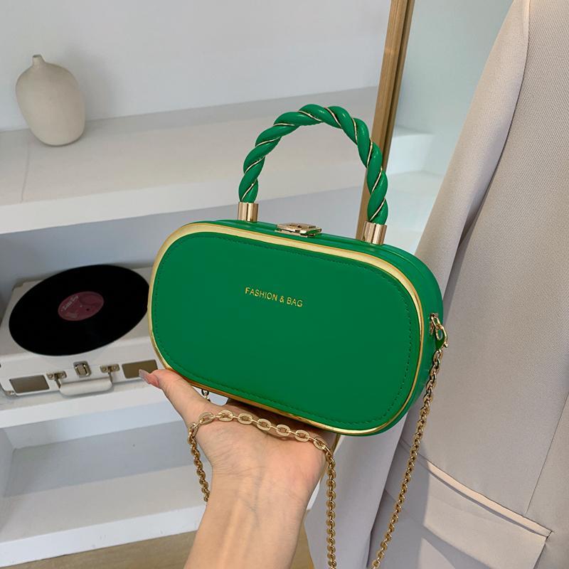 Everyday Shoulder & Crossbody Chain Bag