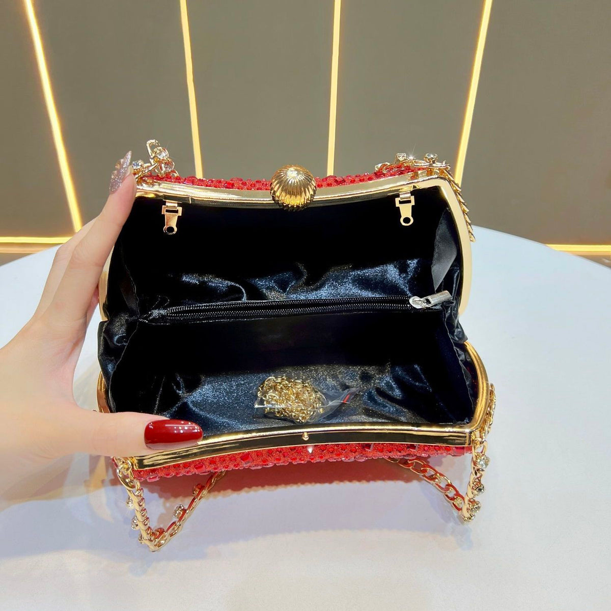Scalloped Rhinestone Chain Evening Clutch